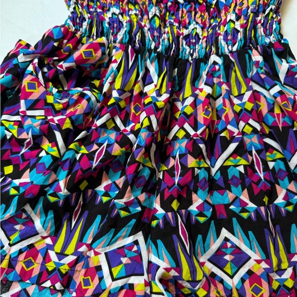 TOXIk Multicolor Strapless Short jumper with front and rear pockets . Size 2X - Picture 5 of 12